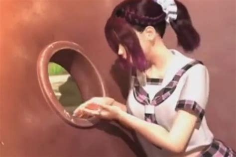 link stuck in the wall girl 3d animation|TikTik Link Stuck In The Wall Girl 3D Animation No Password.